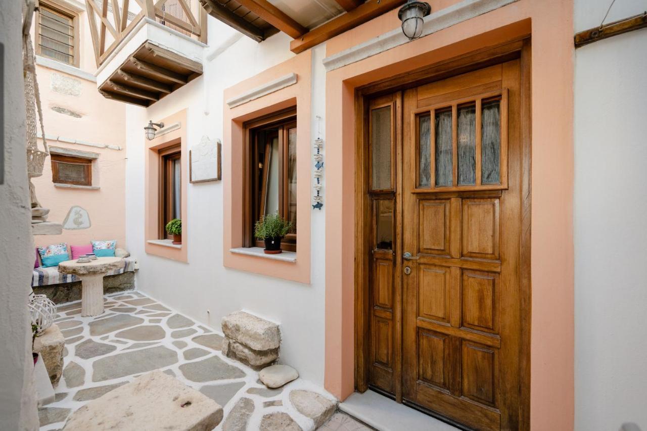 Small Apartment In Grotta Naxos Naxos City Bagian luar foto